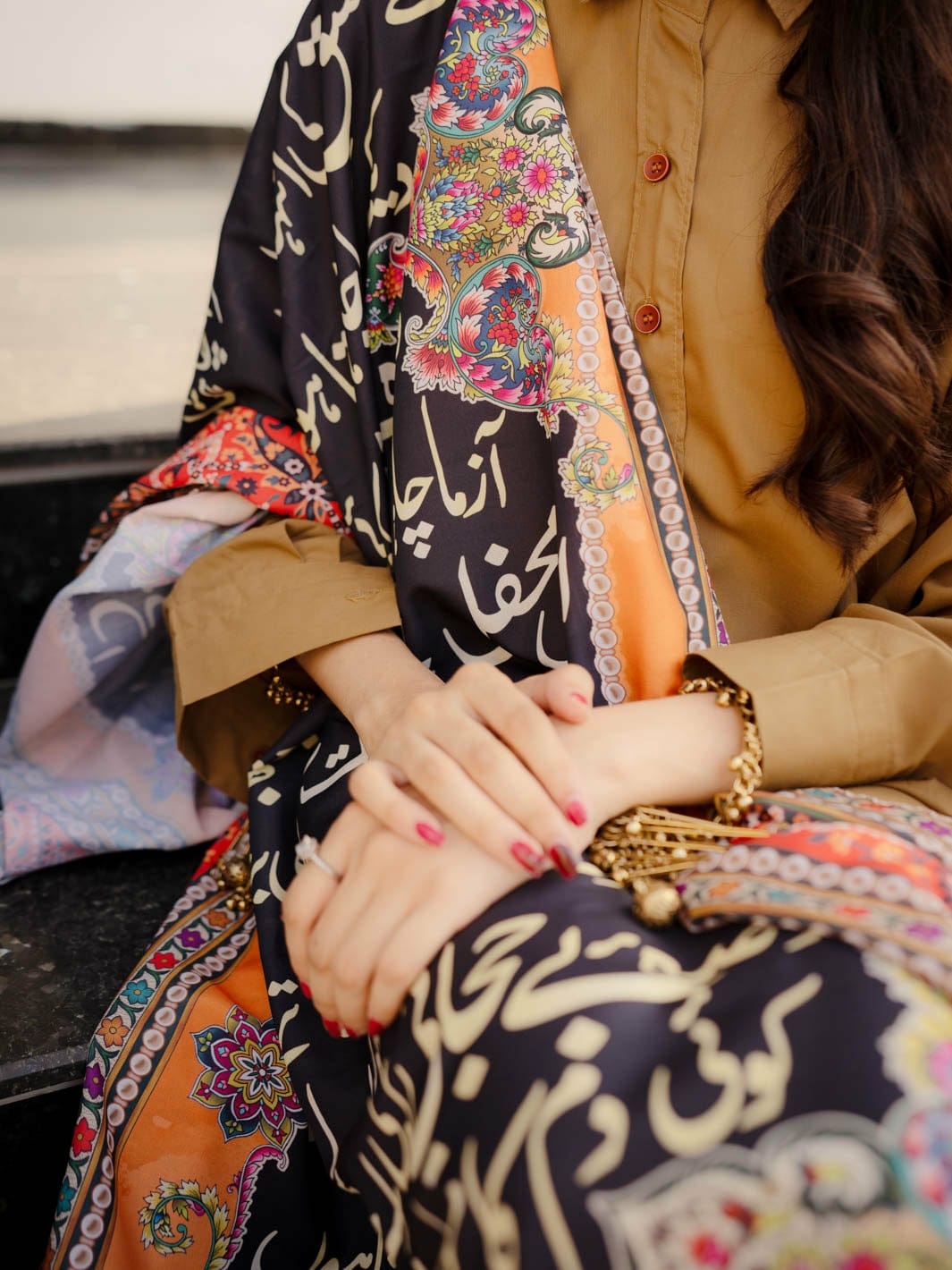 Saadgi odhni (Black