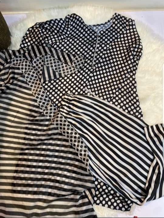 Silk stitched (Polka)