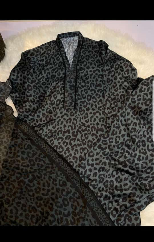 Silk stitched (Tiger)