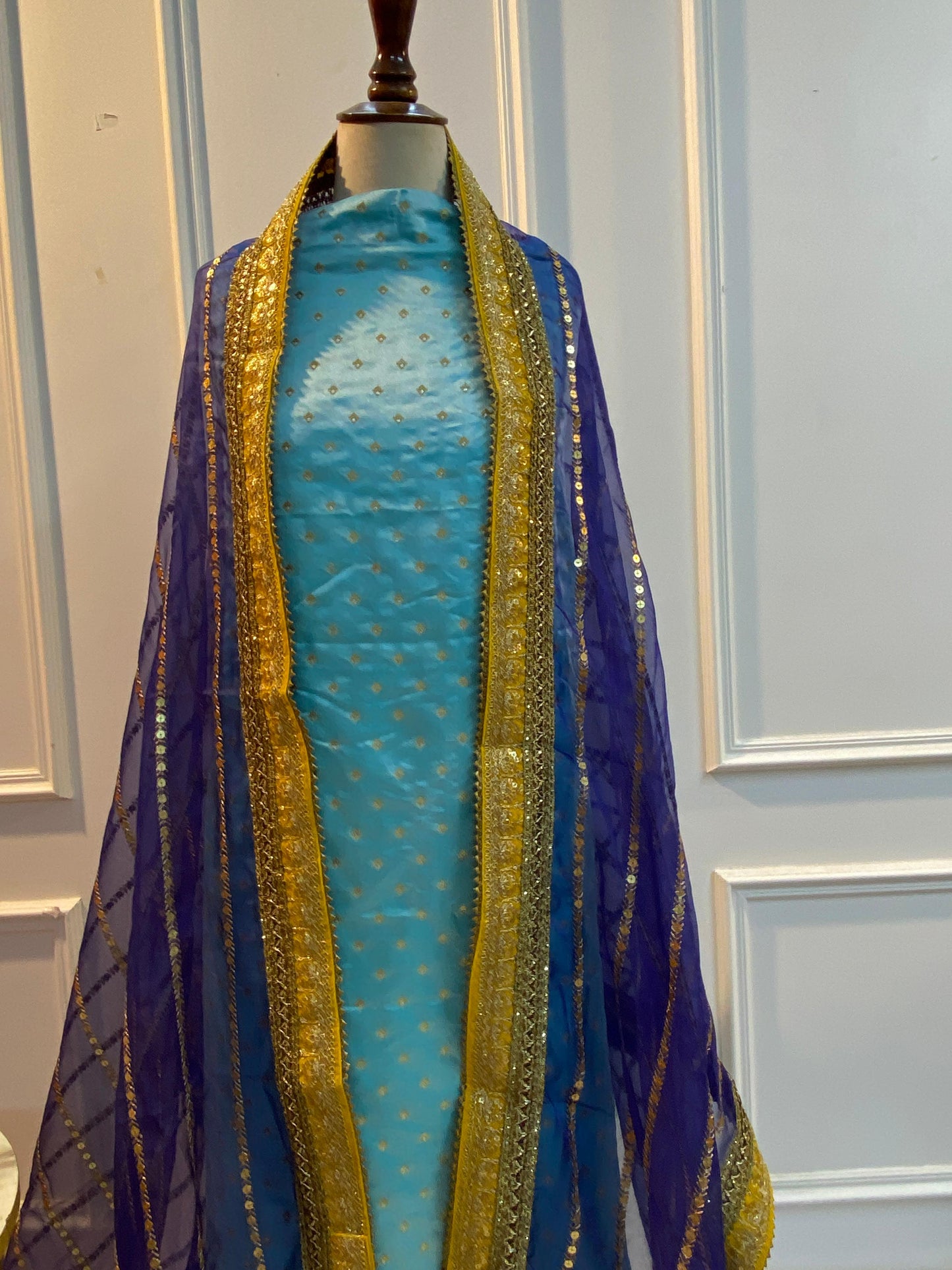 Fancy Banarsi 3 pc suit (Chand)