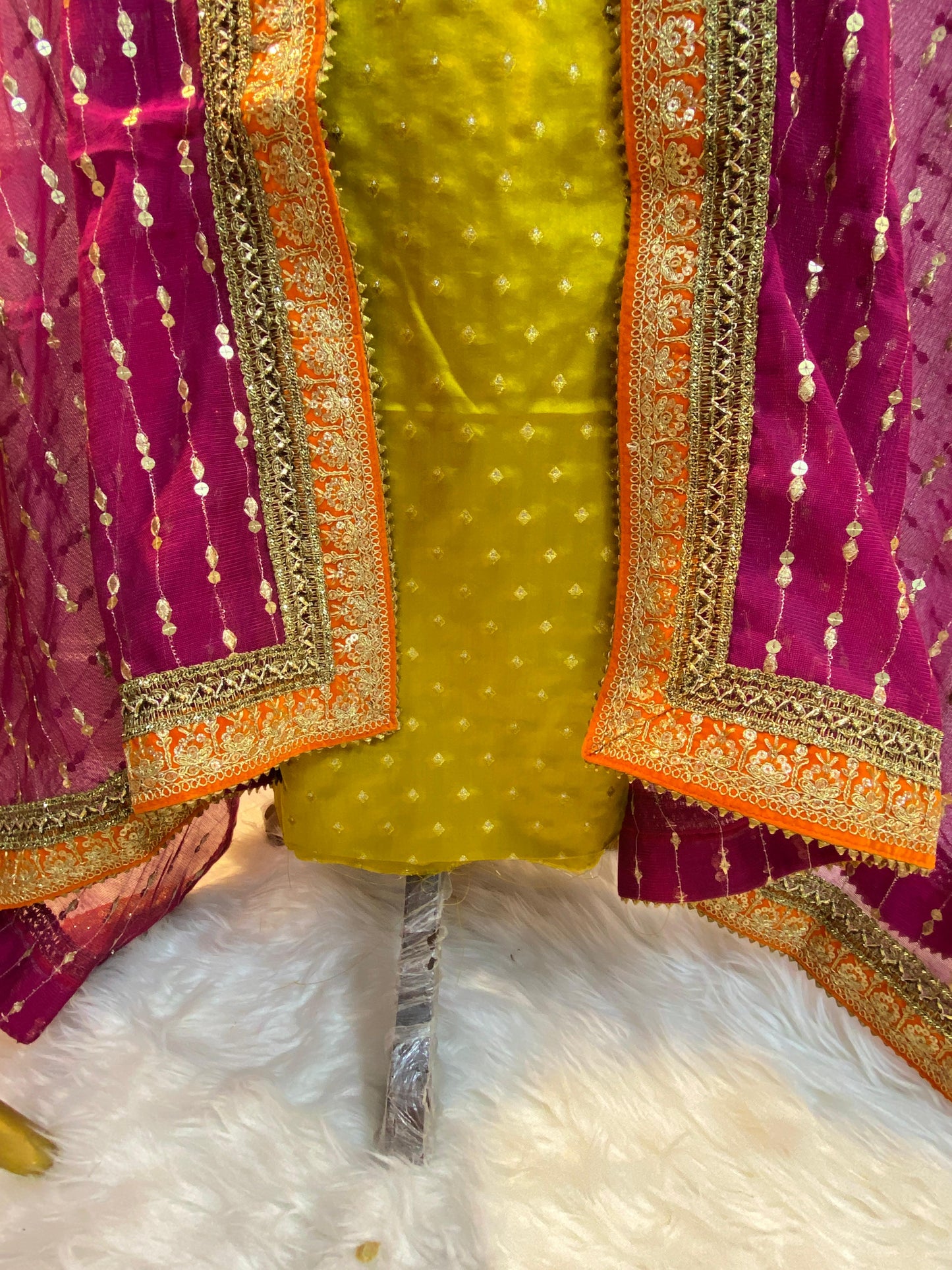 Fancy Banarsi 3 pc suit (Mehndi)