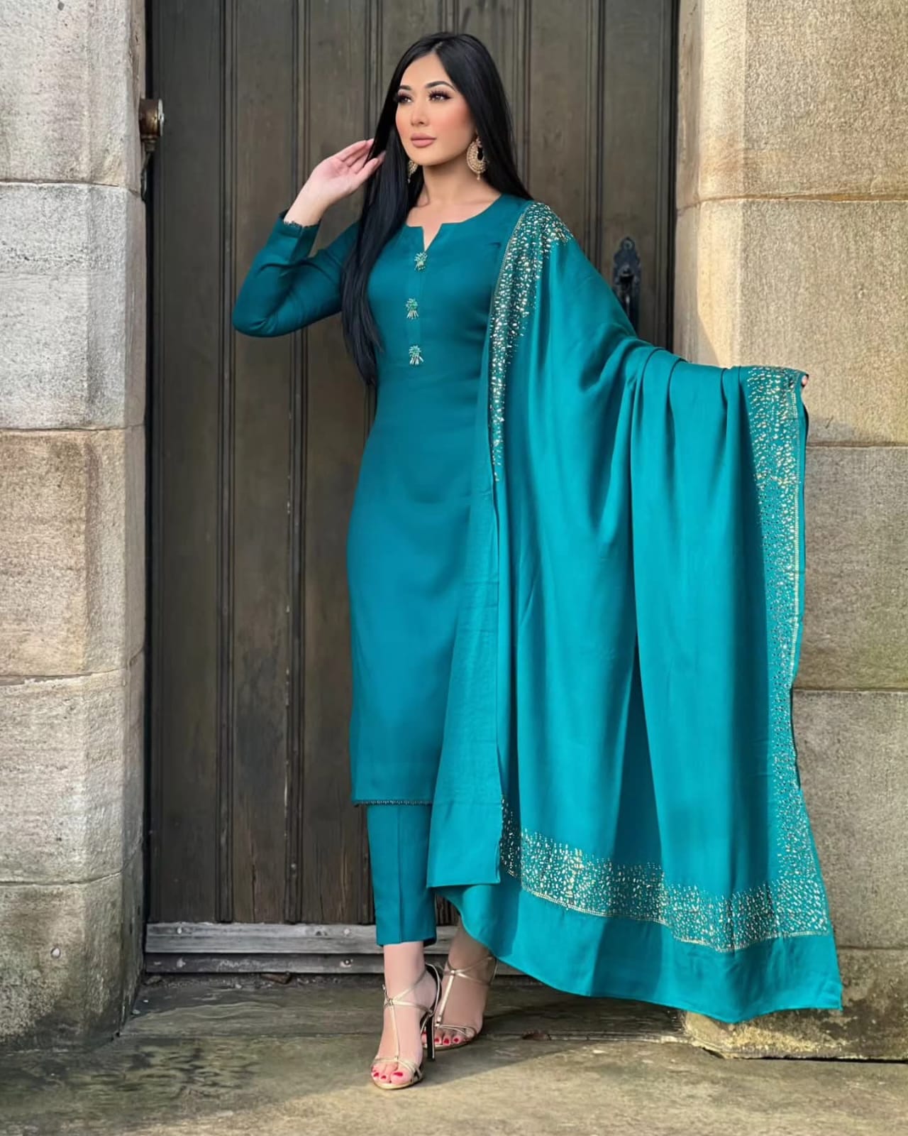 3PC Pashmina Saroski Unstitched Suit (zinc)