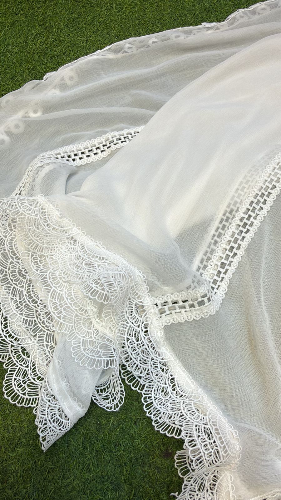 Pure Chiffion Dupatta (white)