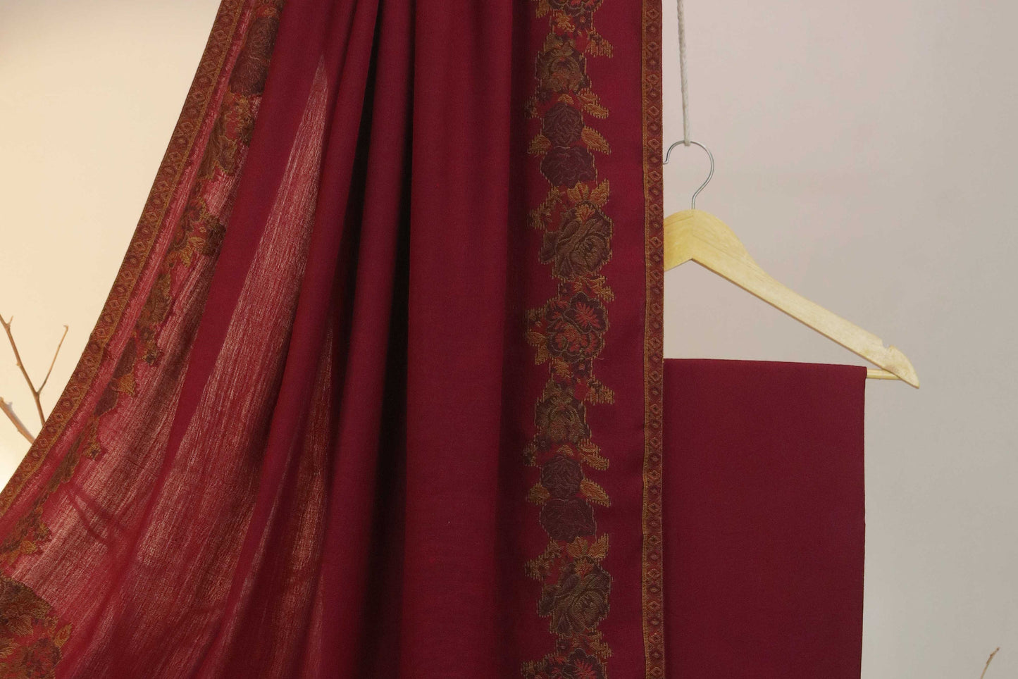 Pashmina Kaani border Shawl