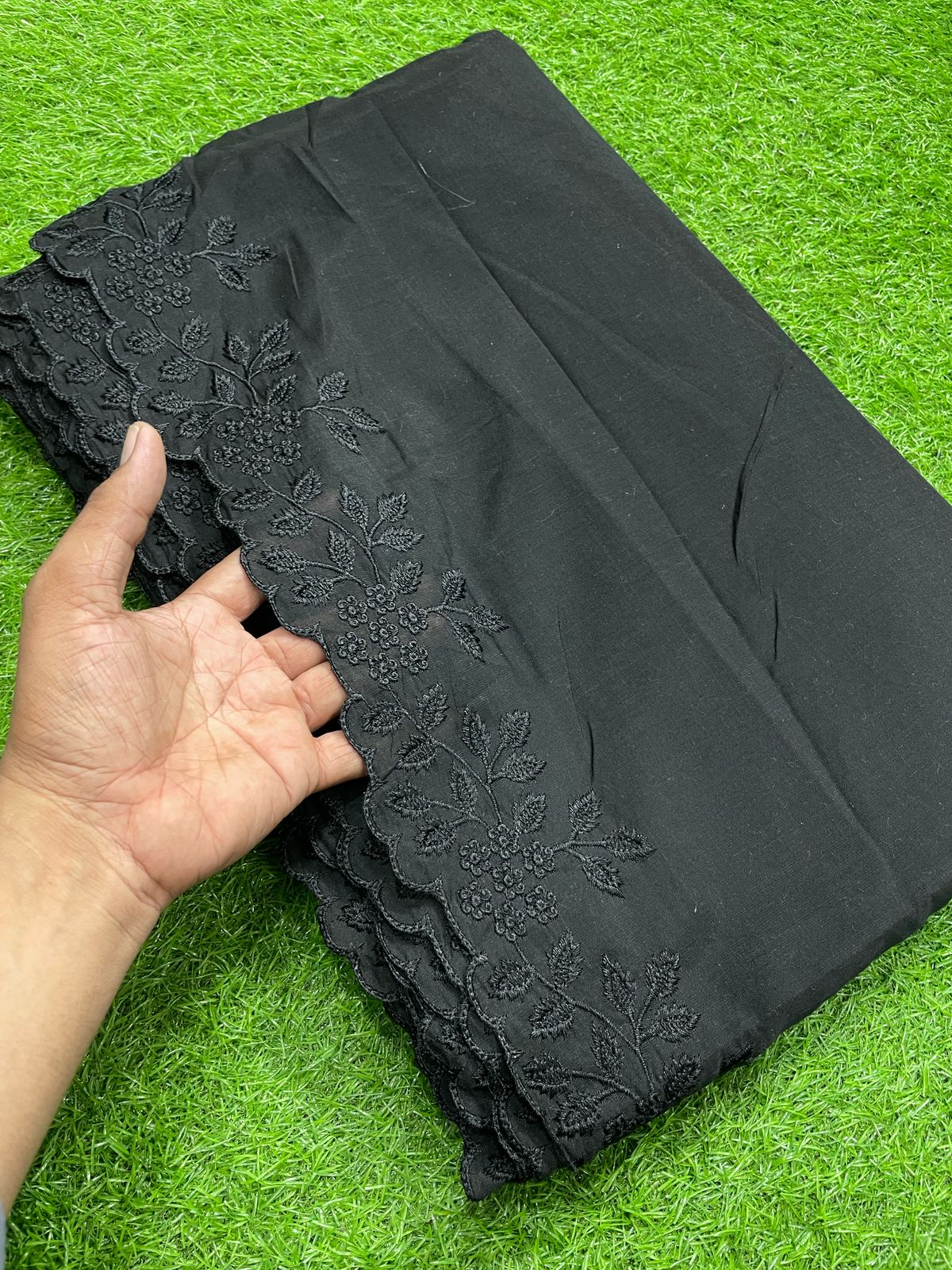 Fine Lawn Dupatta Black on Black Sunflower