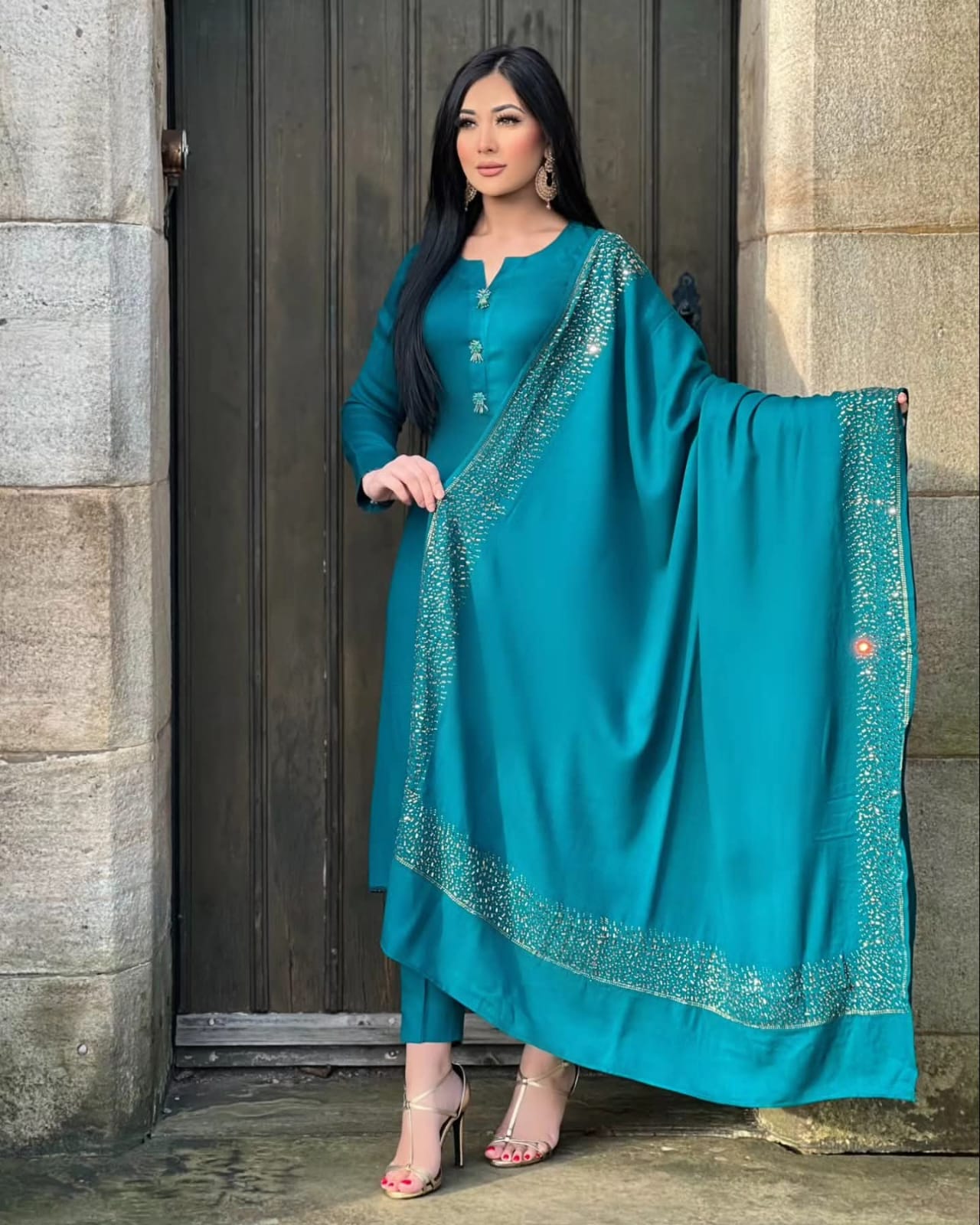 3PC Pashmina Saroski Unstitched Suit (zinc)