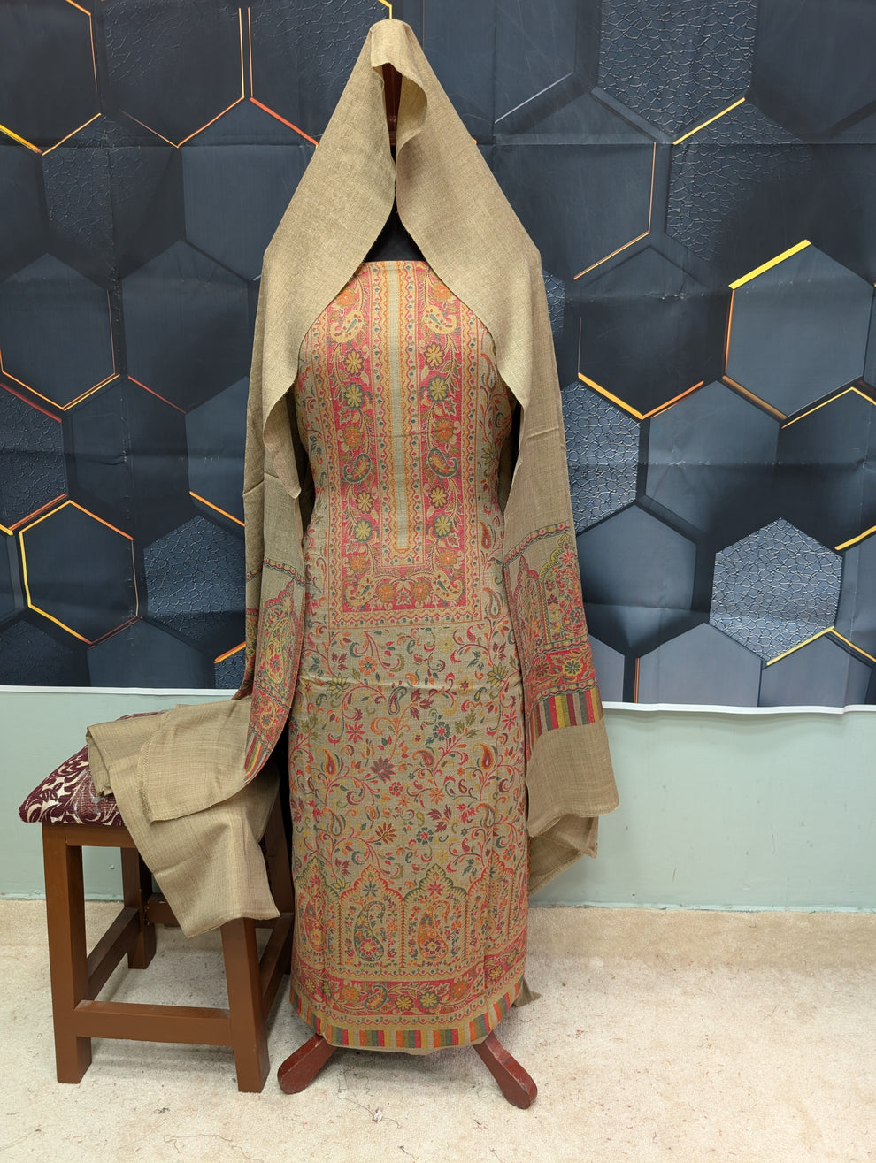 3PC Pashmina Kaani Unstitched Suit