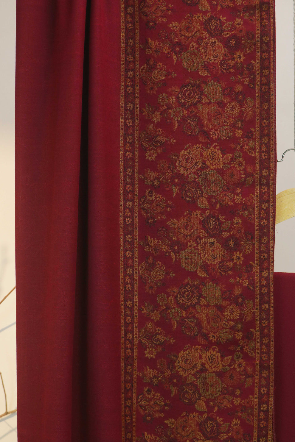 3PC Pashmina Kaani border Unstitched Suit