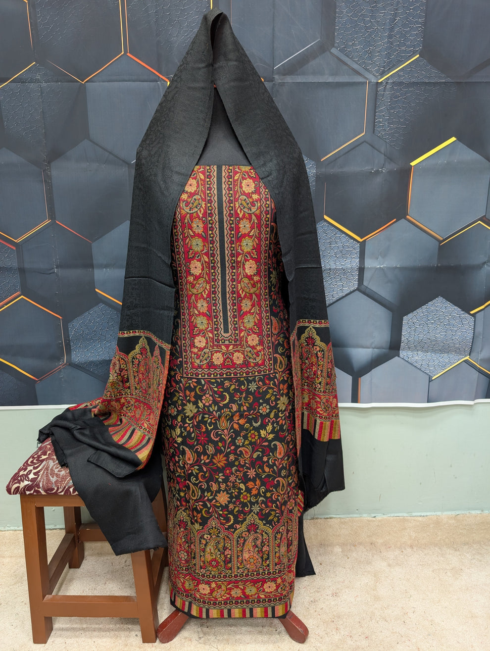 3PC Pashmina Kaani Unstitched Suit